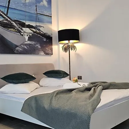 Appartamento Bellview - Pool And Alezzi Langa Plaja Năvodari