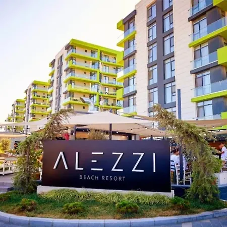Bellview - Pool And Alezzi Langa Plaja Năvodari
