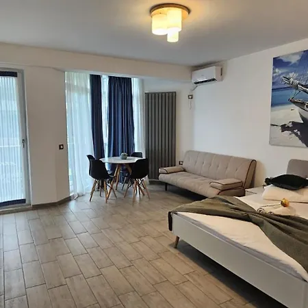 Apartament Bellview - Pool And Alezzi Langa Plaja